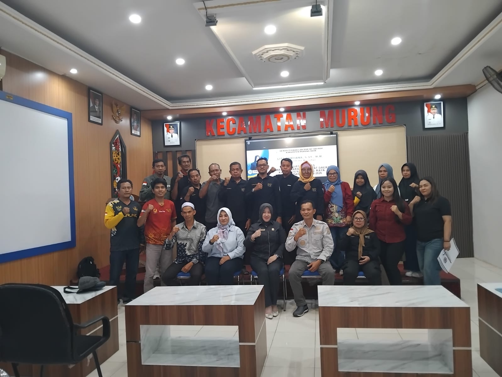 Foto Anggota DPRD Murung Raya Serap Aspirasi Warga Beriwit dalam Kegiatan Reses